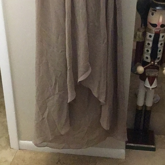 Elegant Taupe Evening Gown - Picture 5 of 8